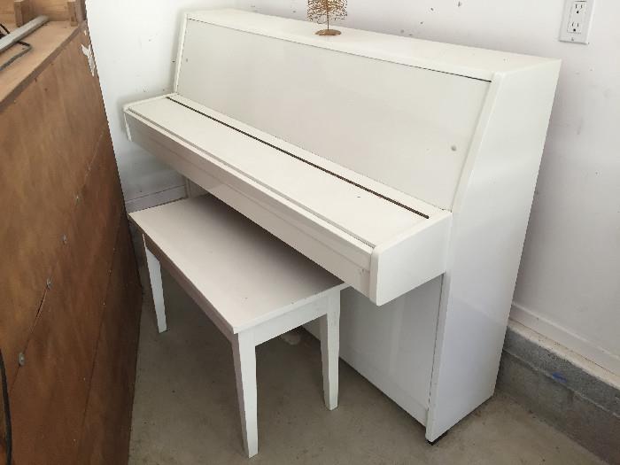 Kawaii upright piano