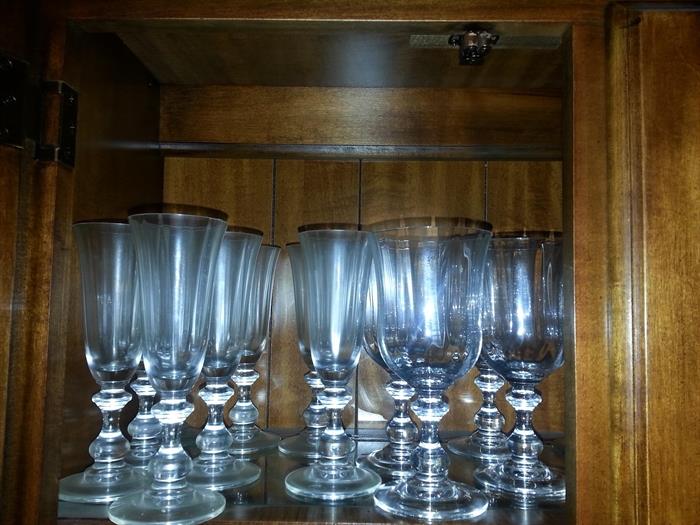 Set of glassware