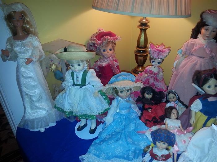 Vintage dolls including Madame Alexander