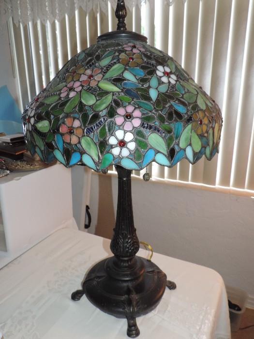 Dale Tiffany Lamp 28" Tall with Beautiful Floral Glass Lampshade in Traditional Tiffany Style, Metal Base with Electrical Connections