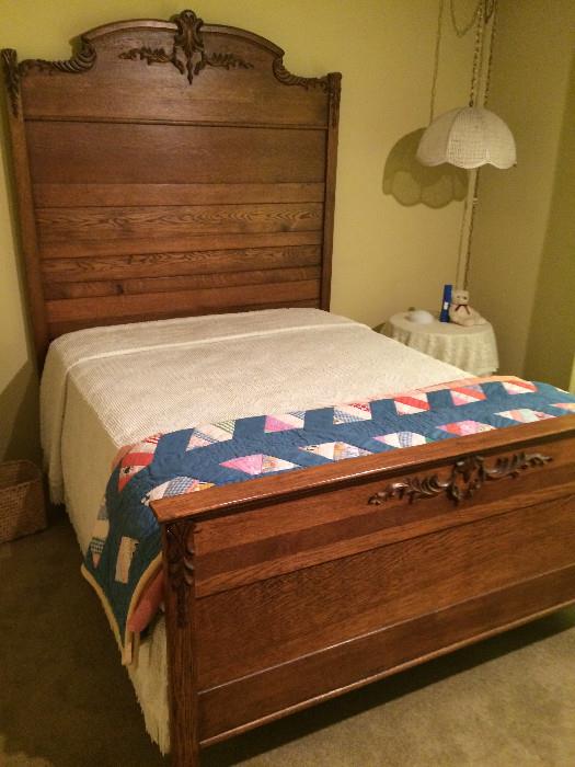 antique full size bed