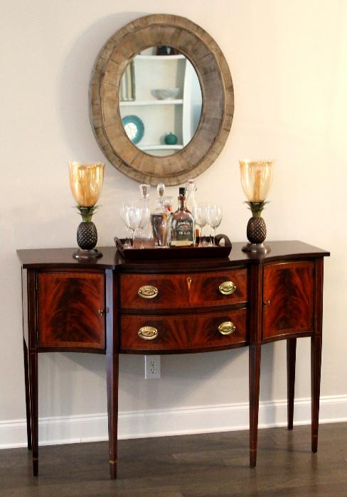 Henkel Harris Flame Mahogany in excellent condition. Driftwood mirror. Pineapple candle holders.