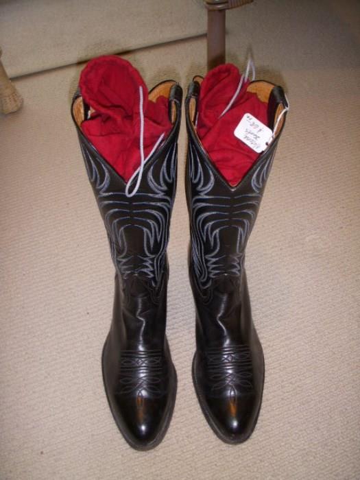 Nocona men's boots, size 10 1/2 B.  Hardly worn