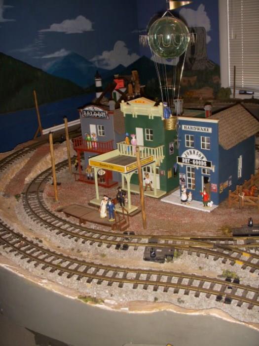 Lehmann LGB pre-2000 train set, buildings....even the hot air balloon suspended from the ceiling