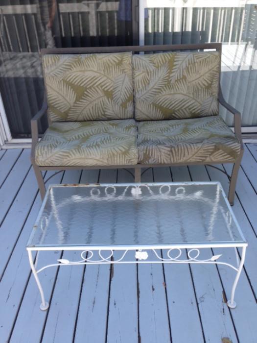 PATIO LOVESEAT WITH COCKTAIL TABLE