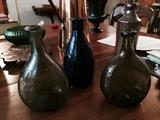 Early American bottles and flasks