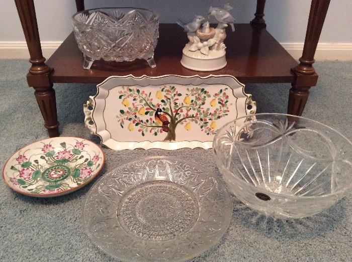 Beautiful crystal, carved birds sculpture and hand painted tray