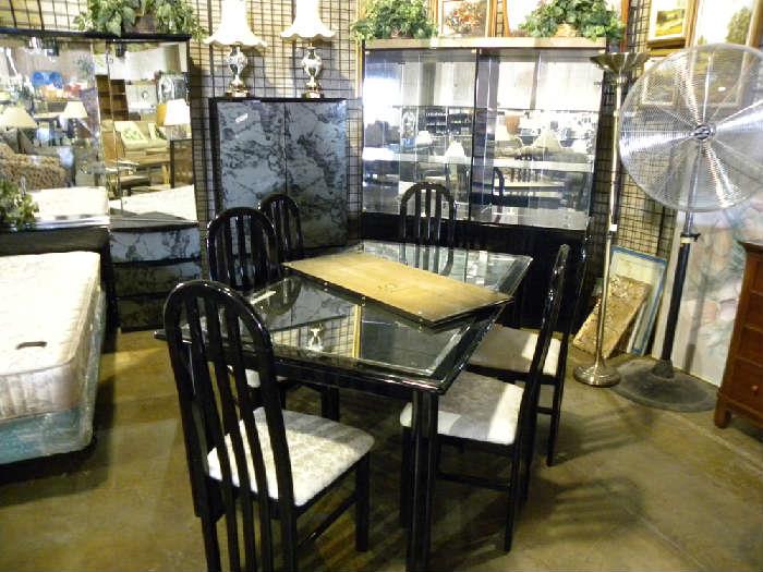 Black Table with 6 chairs