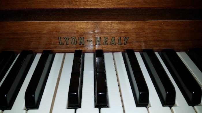 LYON-HEALY SPINET PIANO.....PIX COMING SOON!!