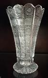 BEAUTIFUL ANTIQUE CUT AND ETCHED GLASS VASE