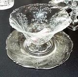 ANTIQUE HEISEY ETCHED LILY OF THE VALLEY CONDIMENT BOWL AND UNDERPLATE