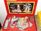 ANTIQUE ERECTOR SET
