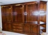 Large 5 piece THOMASVILLE BOOKCASE with corner shelf pieces. Can be used separately.