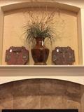  Mantel decor