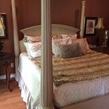 Gorgeous 4 poster bed (bedding not included)