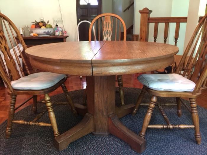 Antique Oak pedestal dining table