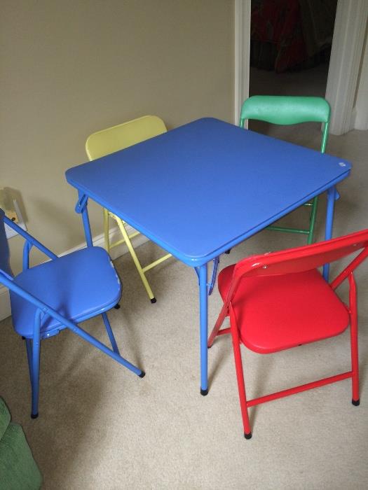 Child's card table and chairs