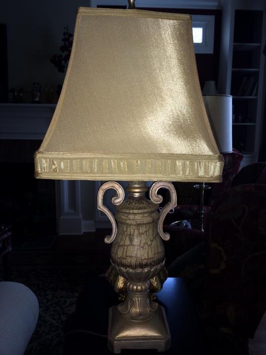 Maybe this single lamp should get with that other single lamp