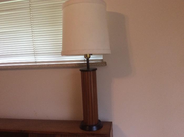 Wood MCM lamp