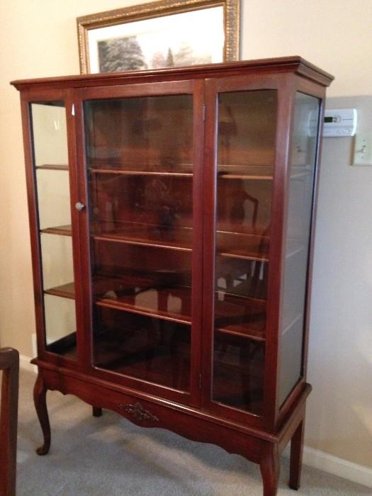 China Cabinet that matches table & chairs and buffet