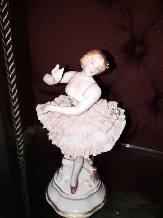DRESDEN BALLERINA
