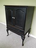 Double door cabinet with drawer