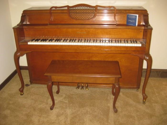 Story & Clark console Piano
