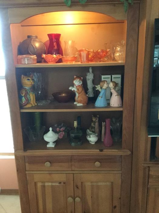 Beautiful 3 PC wall unit that can be sold separately but your best buy will be the group.  $100 each  or $250 for all 3.  Solid wood and large enough for a flare screen TV.