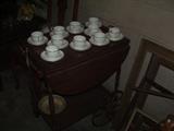 Drop leaf tea cart
