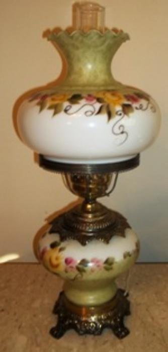 Vintage gone with the wind handpainted lamp