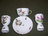 Herrend: Cake Plate, 2 egg cups, cup and saucer