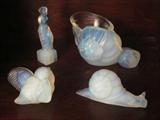 Sabino Venus de Milo, Escargot, Sparrow, and Snail Shell figurines