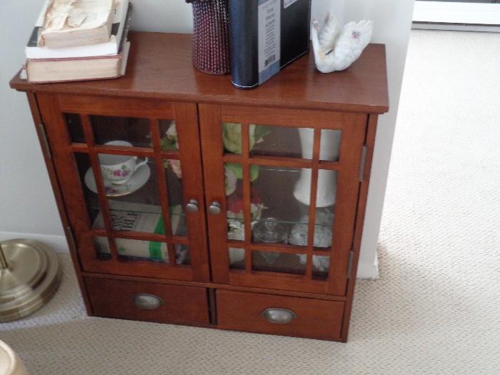 Small curio cabinet for table top or wall