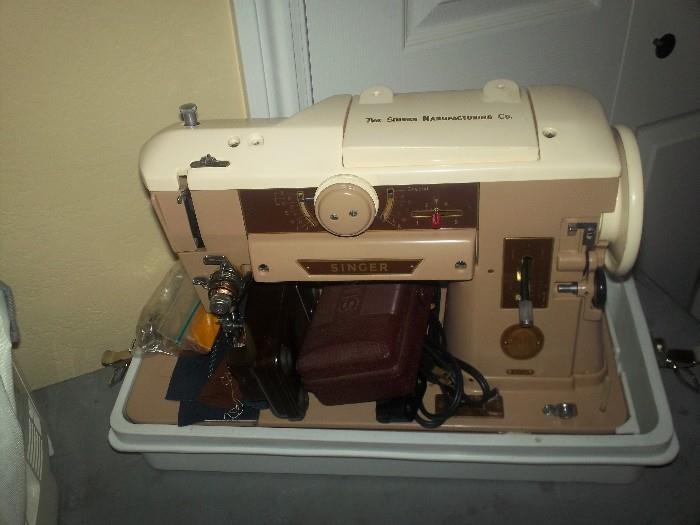 many sewing machines and sewing goods, fabric and more 