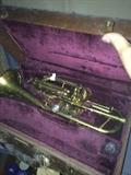 ANTIQUE TRUMPET