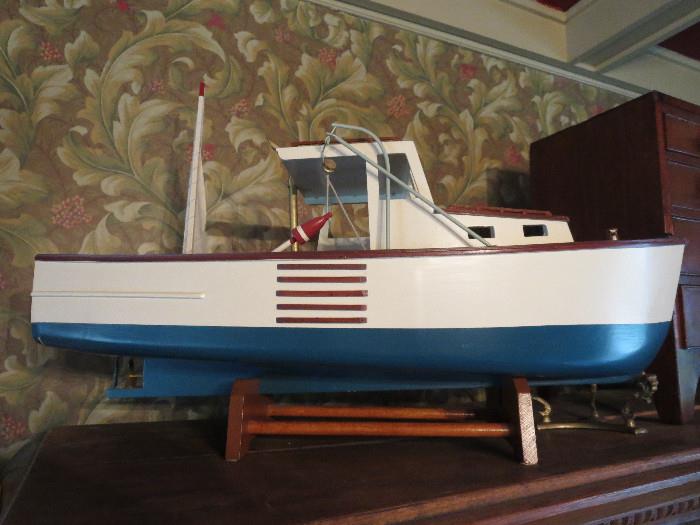 Model Boat 