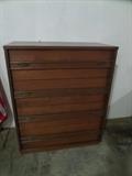 vintage Bassett dresser & chest - great shape