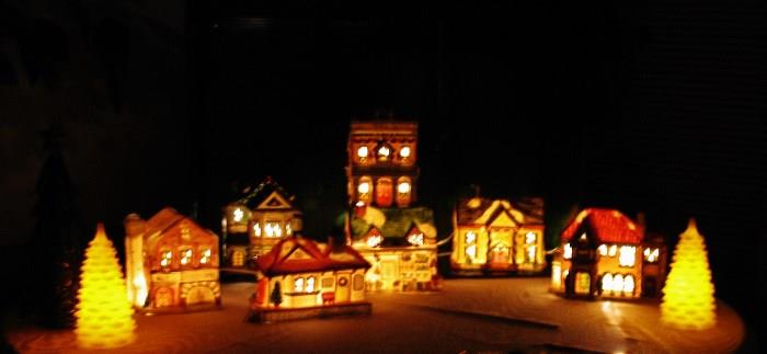 Department 56 "NEW" Vintage and Collectable Village Houses $14.99 each.