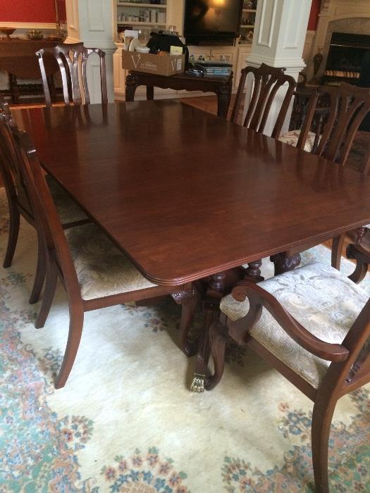 Formal double pedestal dining table with 6 chairs
