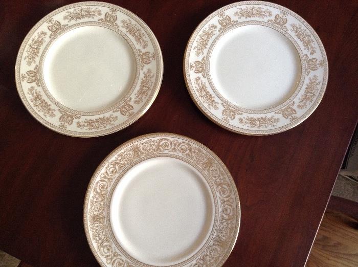 Set of 6 Wedgwood plates
