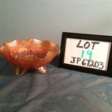 JP019 - #719 Fenton Marigold Two Flowers Spatula Foot Bowl