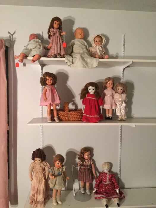 so many dolls not all in the images!!