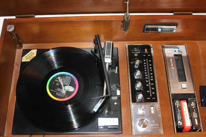 Inside the Zenith Console - Phono, Stereo & 8-track player.
