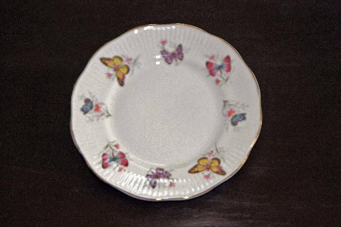 Queen's China, plate with Butterflies (18 plates).