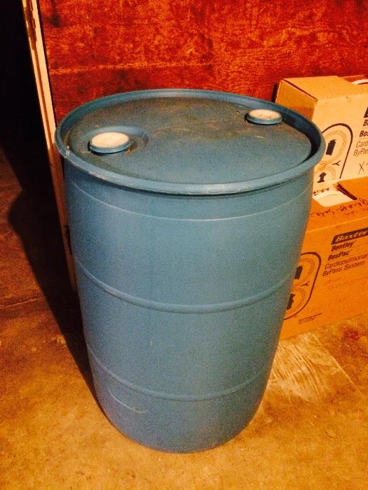 Water / Rain Barrel (Comes with Siphon)