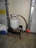 Bayour burner and propane tank