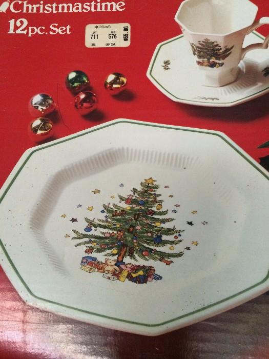 Great selections of Nikko Christmas dishes