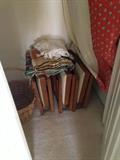 set of 4 folding chairs and braided rugs
