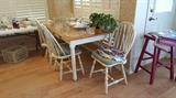 Farmhouse Kitchen Table with 4 chairs and cushions