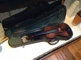 violin needs some restoration